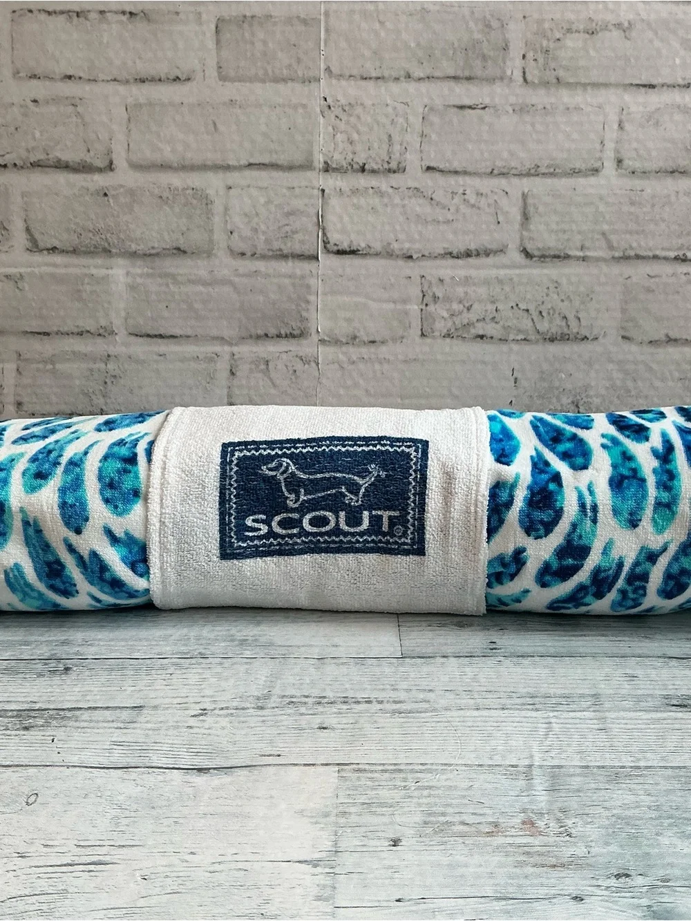 SCOUT 40x70 Sweetish Fish Beach Towel